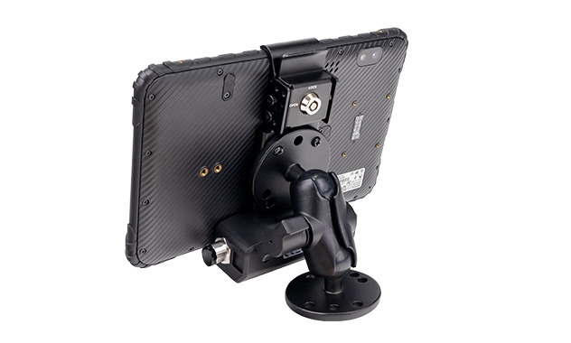 Close-up of MDT865 rugged tablet attached to metal mounting bracket for secure and flexible installation.