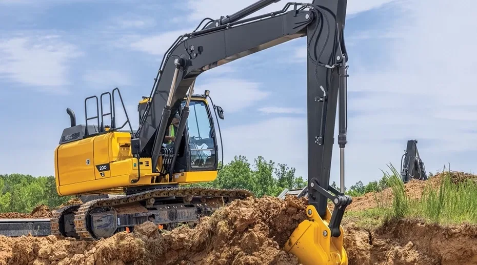 Heavy equipment 360 degree surround view and blind-spot camera system