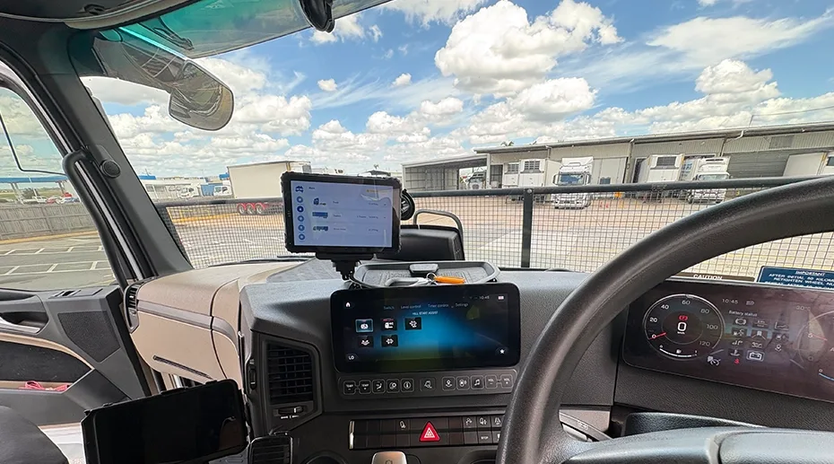 M12 Ethernet tablet for heavy equipment interface and diagnostics